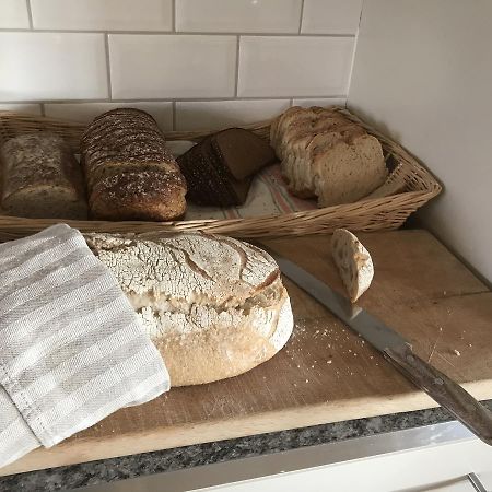 Overgrans Jordbruk Hotel Balsta Bagian luar foto