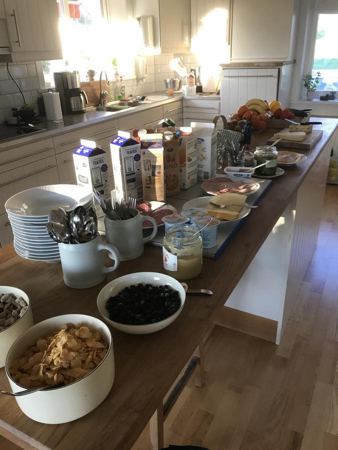 Overgrans Jordbruk Hotel Balsta Bagian luar foto